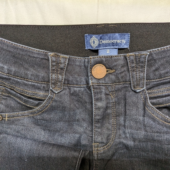 Democracy Size 2 "Ab"solution skinny jeans - Picture 2 of 3